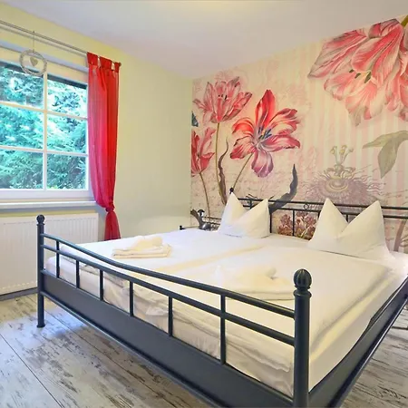 2 Holiday home *